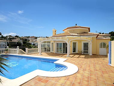 Costa Blanca, exclusive house for sale in Denia, with fuill comfort and panoramic sea views