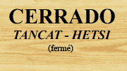 Panneau « FERMÉ » en castillan, catalan et basque